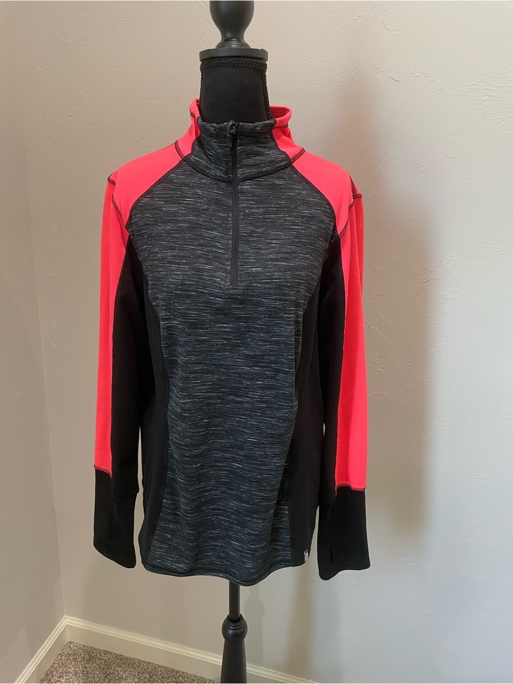 Active Life Black Heather Pullover with hot pink accents - Picture 1 of 5